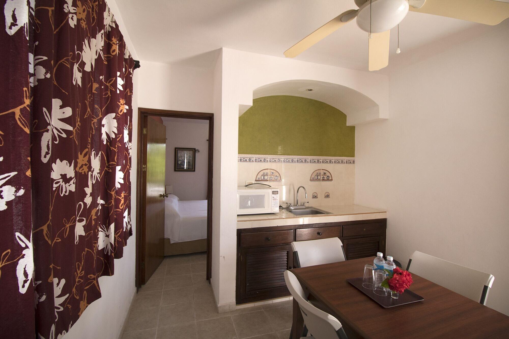 Chac Chi Hotel & Suites إيسلا موخيريس المظهر الخارجي الصورة