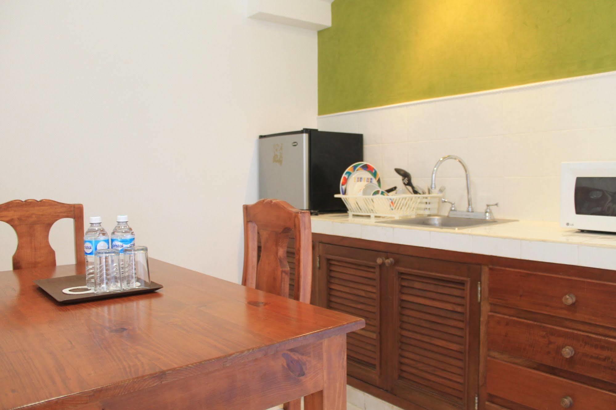 Chac Chi Hotel & Suites إيسلا موخيريس المظهر الخارجي الصورة