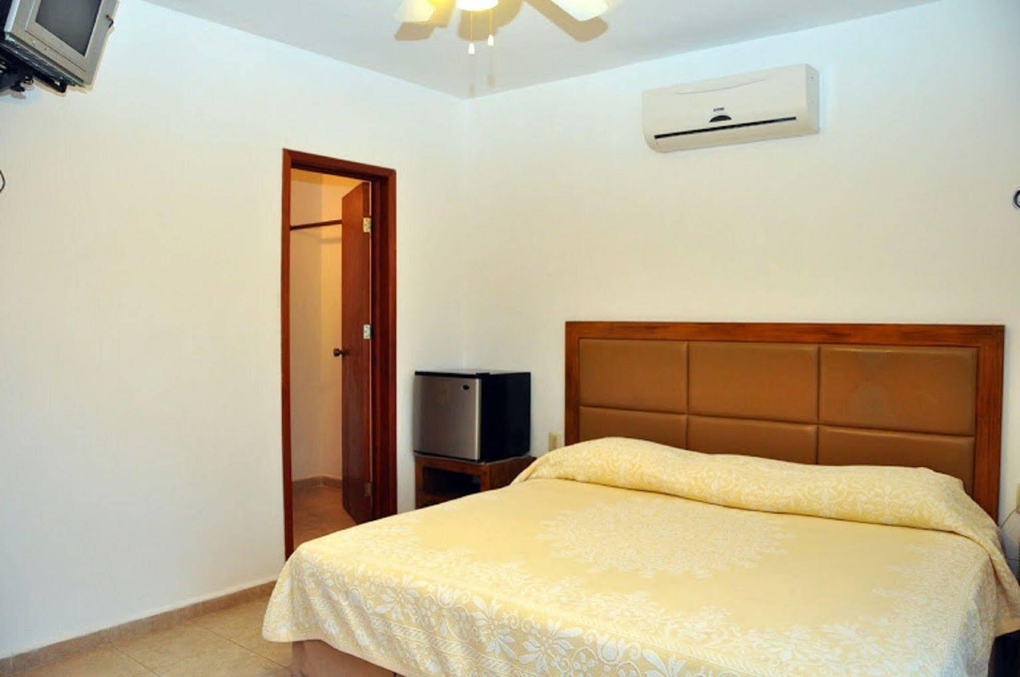 Chac Chi Hotel & Suites إيسلا موخيريس المظهر الخارجي الصورة